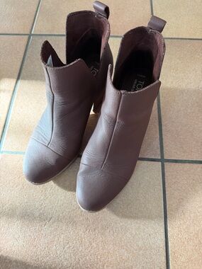 To Boot Chocolate Brown Leather Ankle Booties